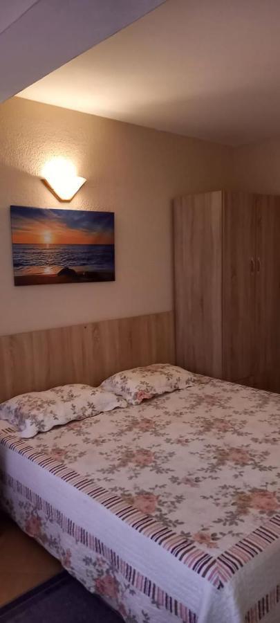 Guest House Tony نيسيبار المظهر الخارجي الصورة